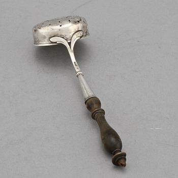 STRÖSKED, silver, stmpl IML, 1800-tal. Tot vikt 50 g.