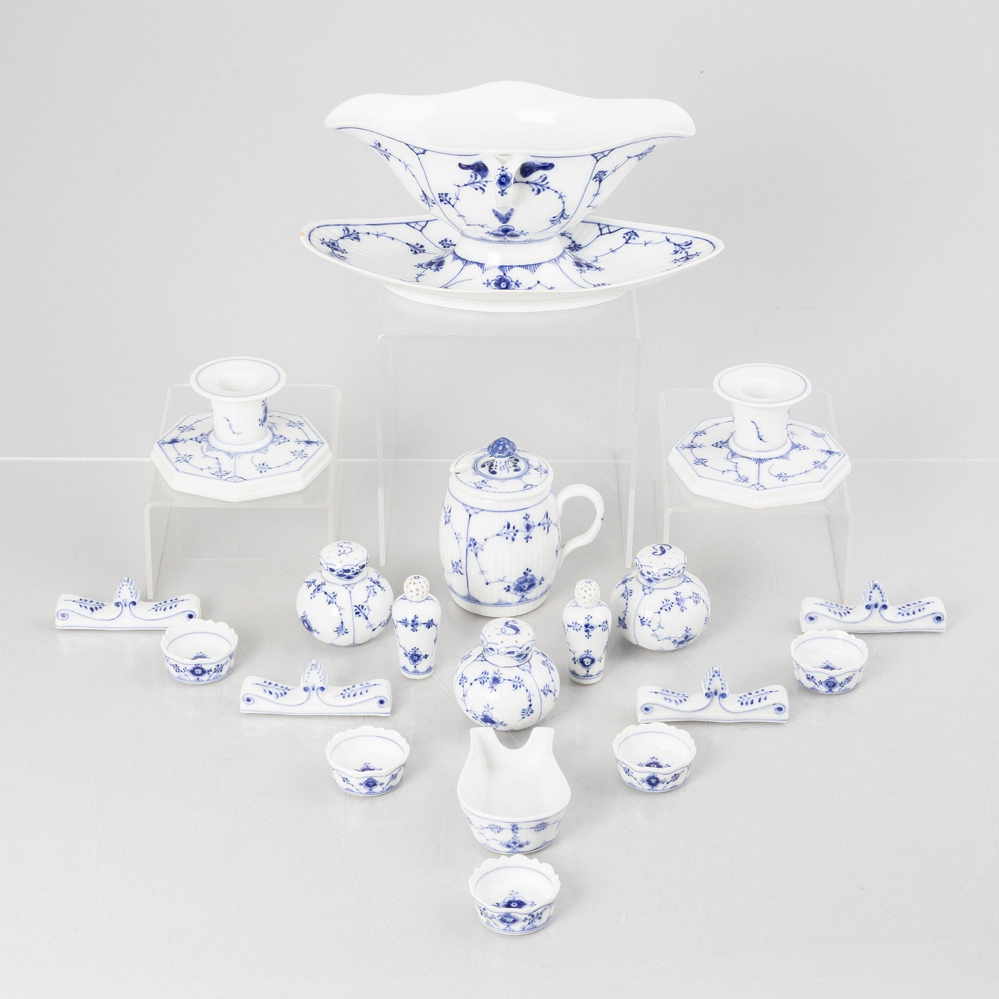 Service pieces, 18 pcs, porcelain, "Blue Fluted", Royal Copenhagen, Denmark.