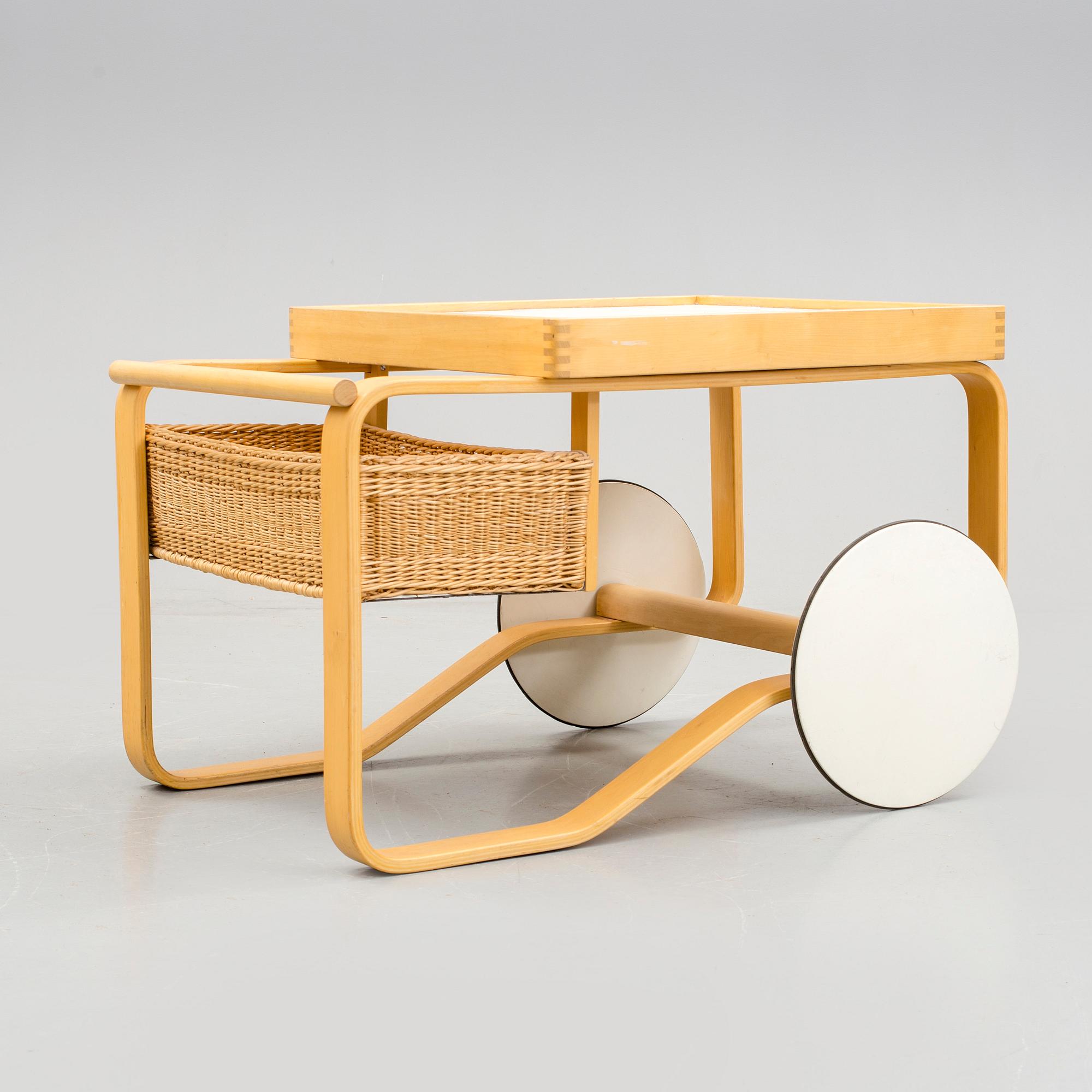 ALVAR AALTO, tebord, 1900-talets andra hälft.