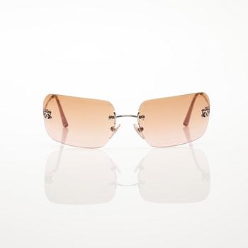 SOLGLASÖGON, Chanel.