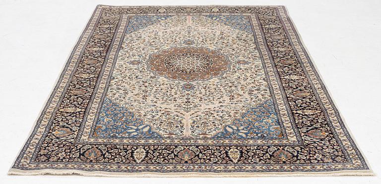 A oriental rug, c. 260 x 155 cm.