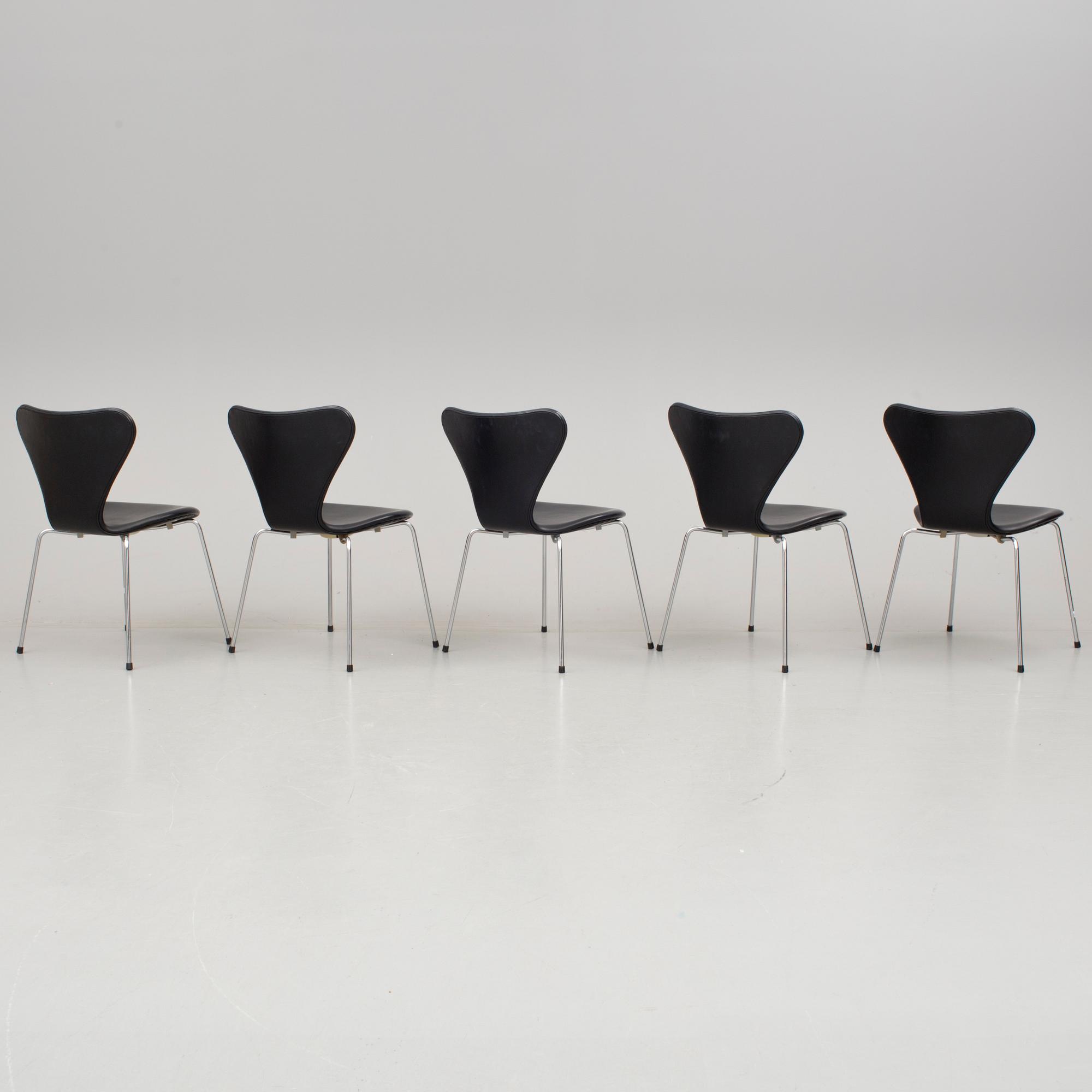 ARNE JACOBSEN, stolar, 5 stycken, "Sjuan", Fritz Hansen, 1900/2000-tal.