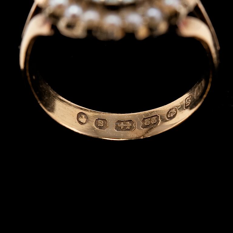 RING, akvamarin, pärlor.