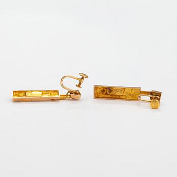 Björn Weckström, "Tundra", a pair of 14K gold earrings. Lapponia 1972.