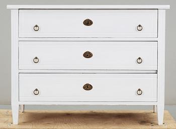 BYRÅ, sengustaviansk stil, sent 1800-tal.