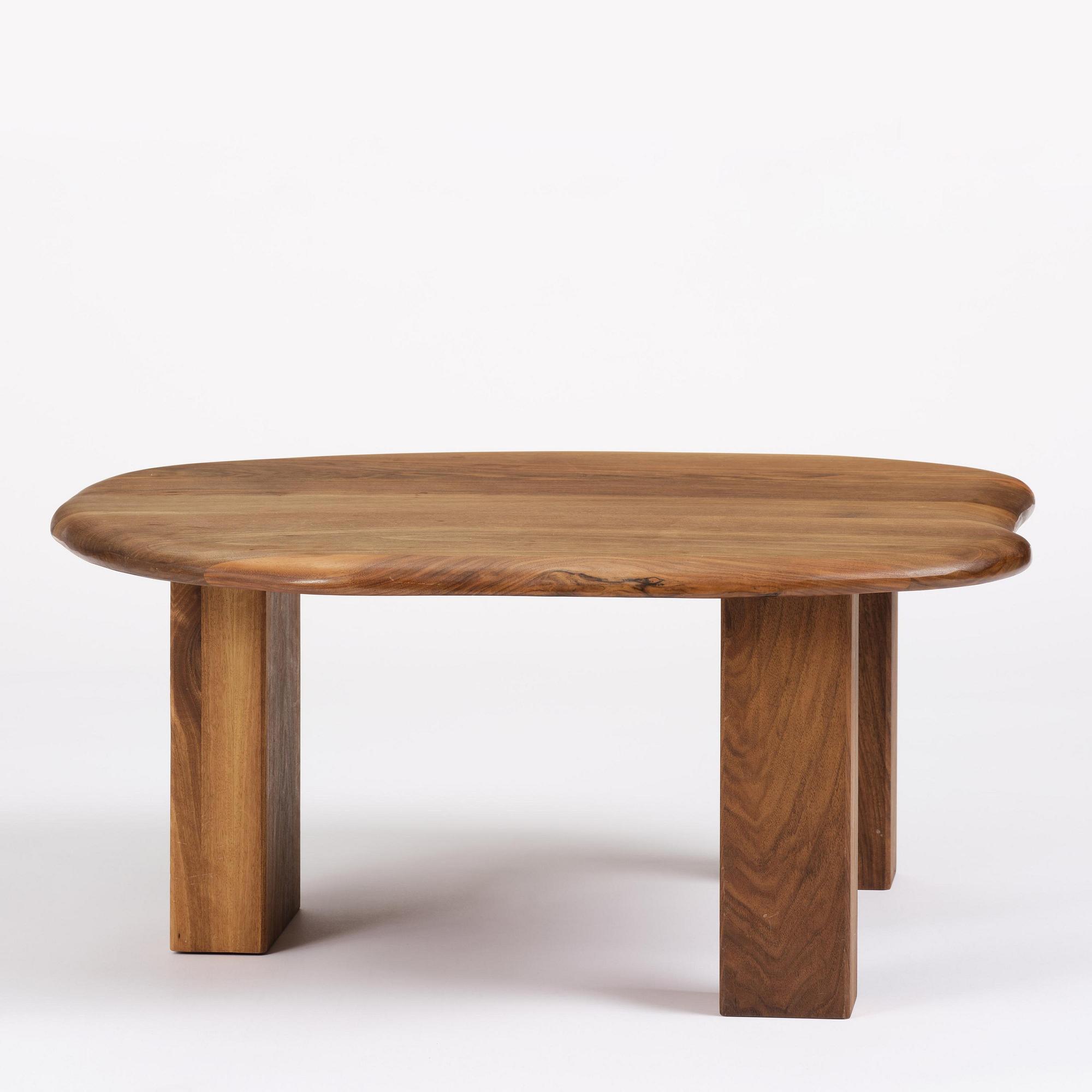 Niklas Runesson, soffbord, unikt, egen studio, Stockholm, 2021.