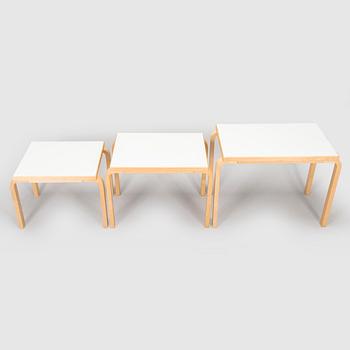 Alvar Aalto, satsbord, 3 delar, modell 88 ABC för Artek 2010/ 2011.