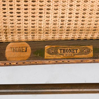 Thonet, 6 stolar, karmstol och soffa, Österrike, 1900-talets början.