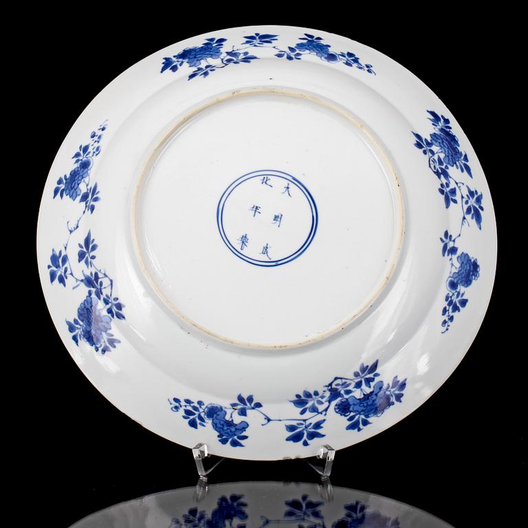 TALLRIK, Porslin, Kina, Kangxi (1662-1722).