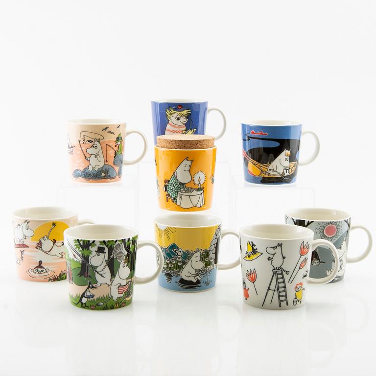 Cups 8 pcs and jar with lid Moomin characters/ Mumin Arabia Finland.