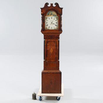 A english grandfather clock, 19th century.