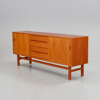 SIDEBOARD, "Arild", Nils Jonsson, Troeds, 1900-talets andra hälft.