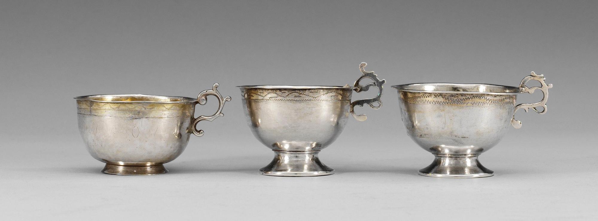 SUPKOPPAR, ett par + 1 st, silver, Erik Salin, Uppsala 1795, Johan Hammargren, Piteå 1776.