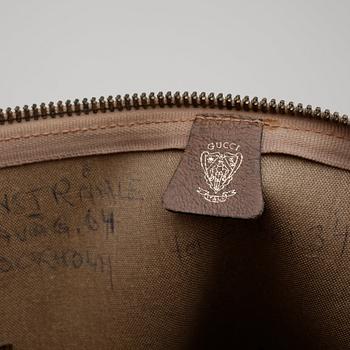 GUCCI, axelremsväska / bag.