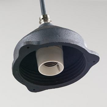 PAAVO TYNELL, KATTOVALAISIN / TEHDASVALAISIN, malli 2551, Idman 1900-luvun puoliväli.