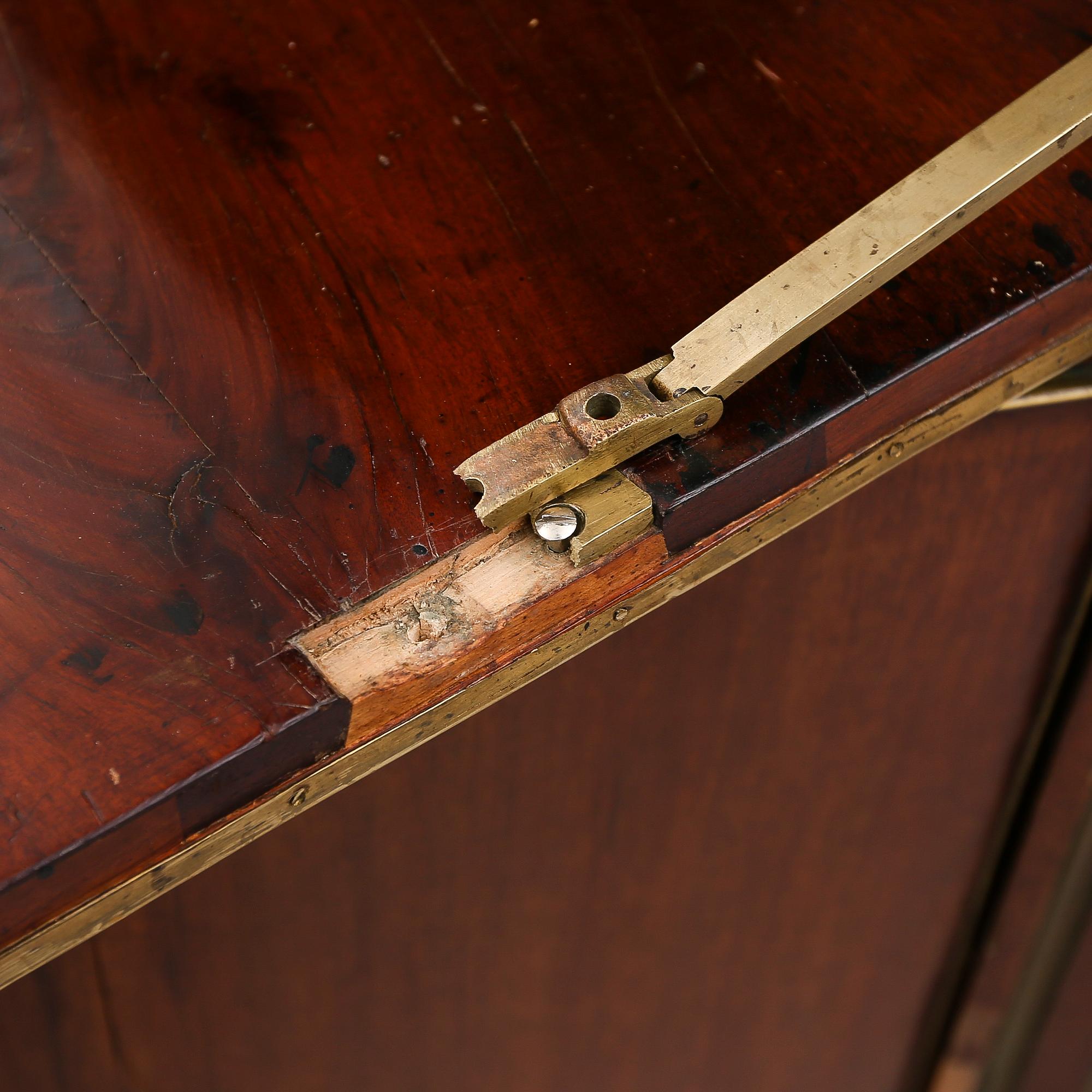 SKRIVSEKRETÄR, sengustaviansk, tidigt 1800-tal.