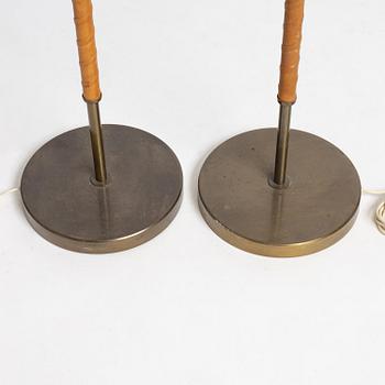 Harald Notini, eller Uno Westerberg, golvlampor, ett par, modell "15750", Arvid Böhlmarks Lampfabrik, Stockholm, 1950-60-tal.