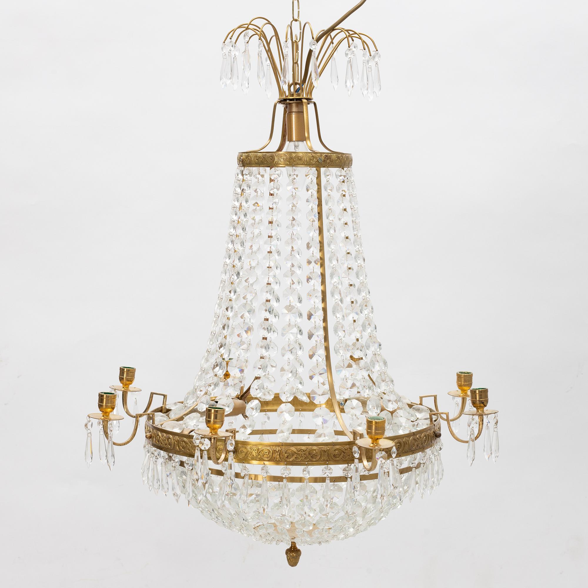 Ljuskrona, gustaviansk stil, 1900-tal.