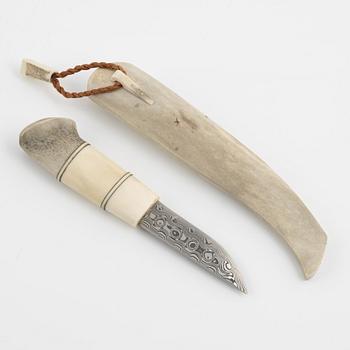 A reindeer horn knife by Johannes Walker Nilsson,