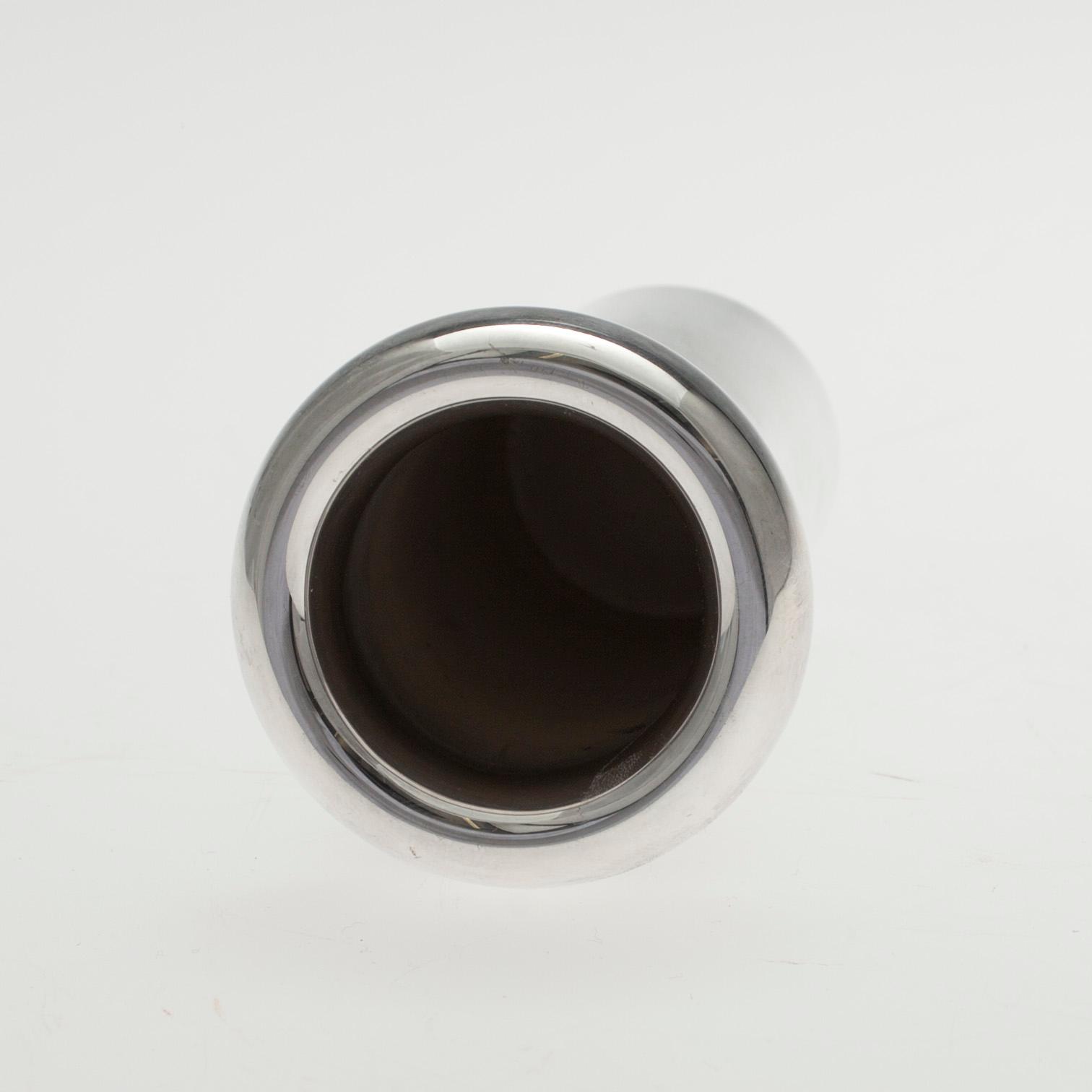 VAS, sterling silver, design Tapio Wirkkala 1990. Vikt 109 g.