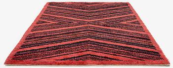 Barbro Nilsson, matta, 'Tigerfällen', knotted pile (rya), c. 260 x 154 cm, signed AB MMF BN.