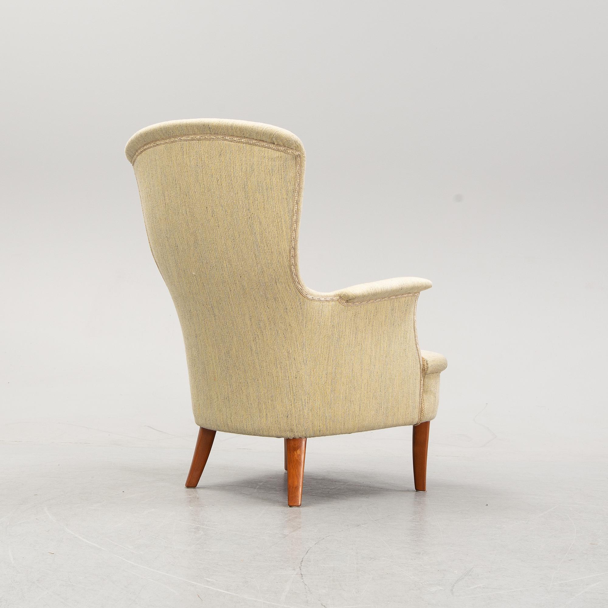 Carl Malmsten, soffa "Konsert", fåtölj "Cirkus" och fåtölj "Gamla Stan".