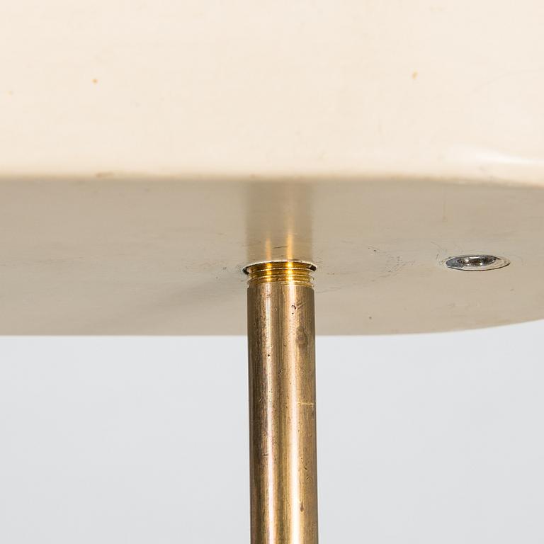 Alvar Aalto, taklampa, modell A 203 för Valaistustyö.