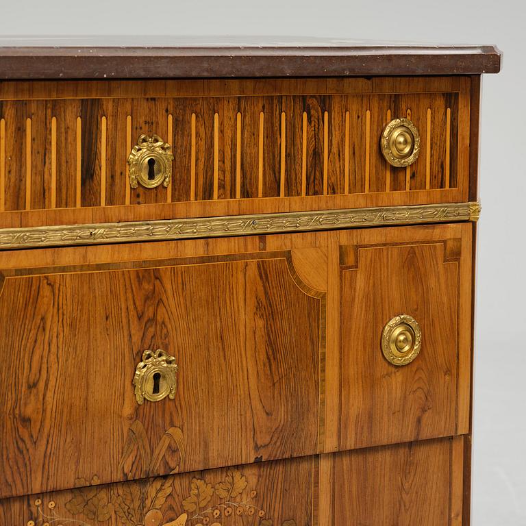 A Gustavian marquetry commode by G. Foltiern (master in Stockohlm 1771-1804).