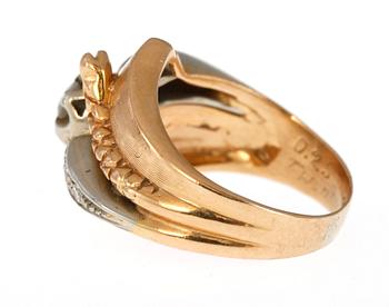 RING, 18k guld och vitguld med briljantslipad diamant, 0.25 ct samt 4 mindre.