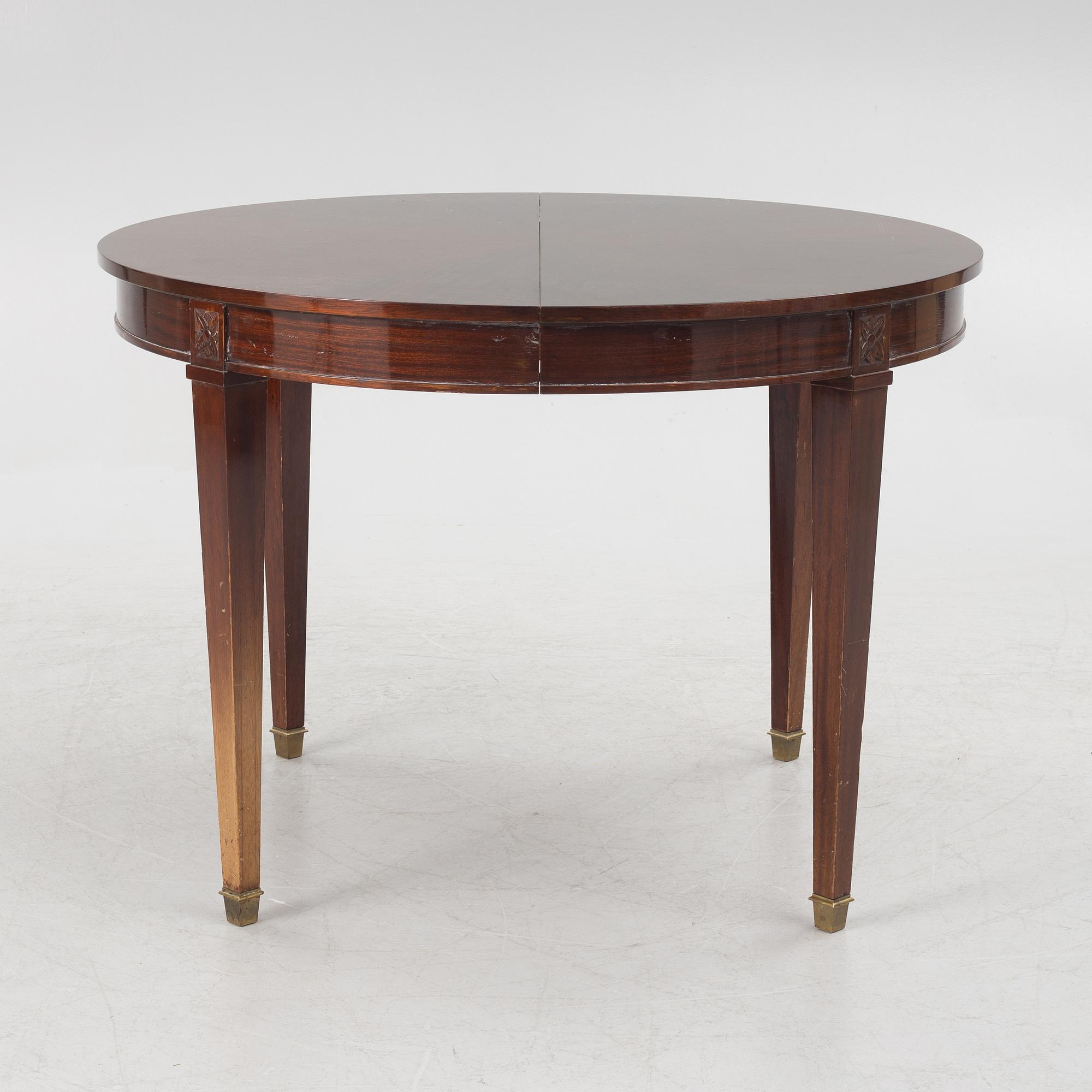 Dining table, second half of the 20th century.