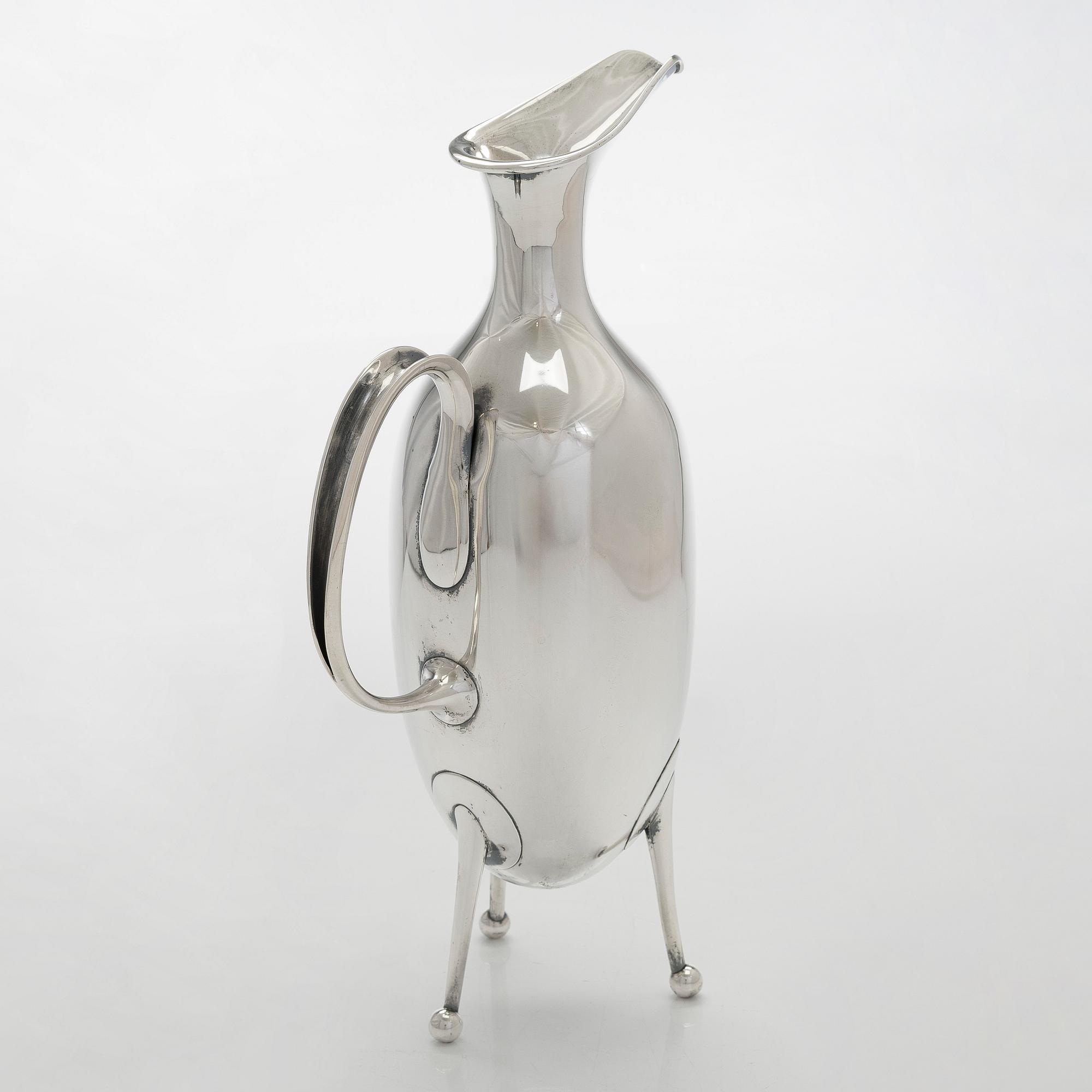 Tapio Wirkkala, silver ewer TW 77, Kultakeskus, Hämeenlinna 1955.