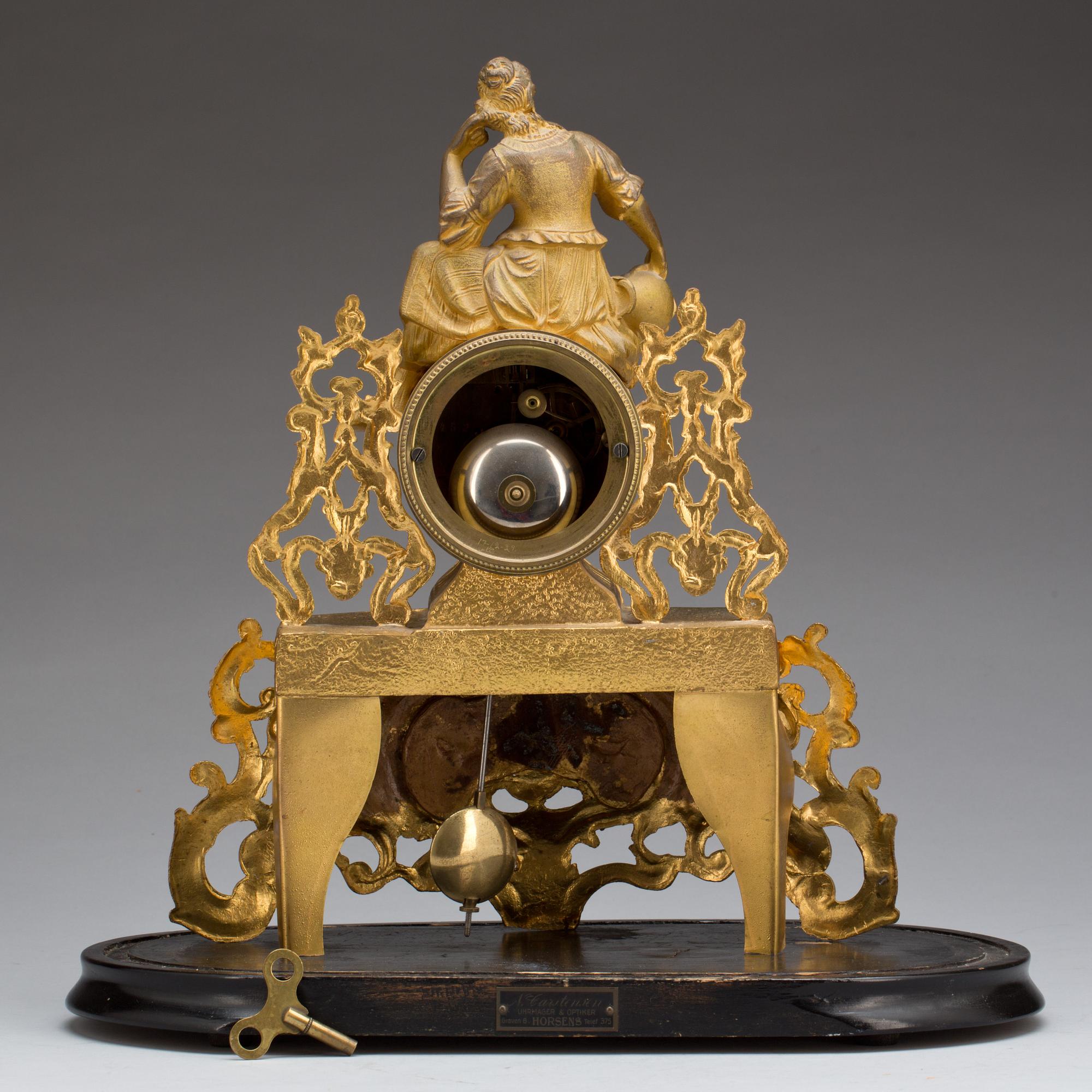 BORDSPENDYL, senempire/rokokostil. 1800-talets mitt.