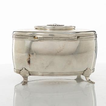 A Swedish silver sugar box, mark of Petter Adolf Sjöberg, Stockholm 1818.