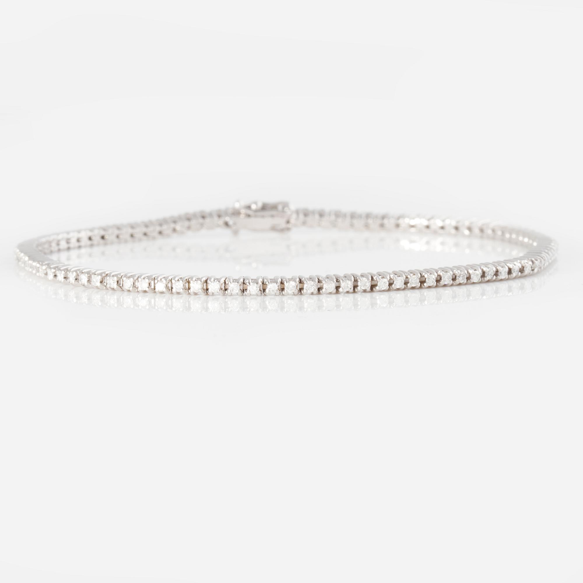 ARMBAND, sk tennisarmband, med briljantslipade diamanter ca 0.90 ct.