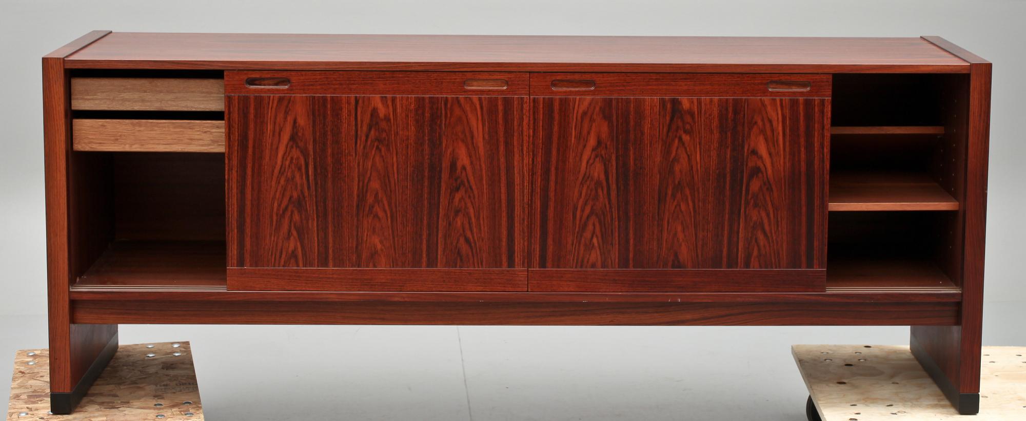 SIDEBOARD, 1960-tal.