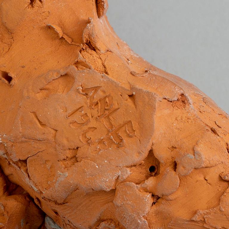 ASMUND ARLE, Sculpture, terracotta, signed Arle and dated 1968.