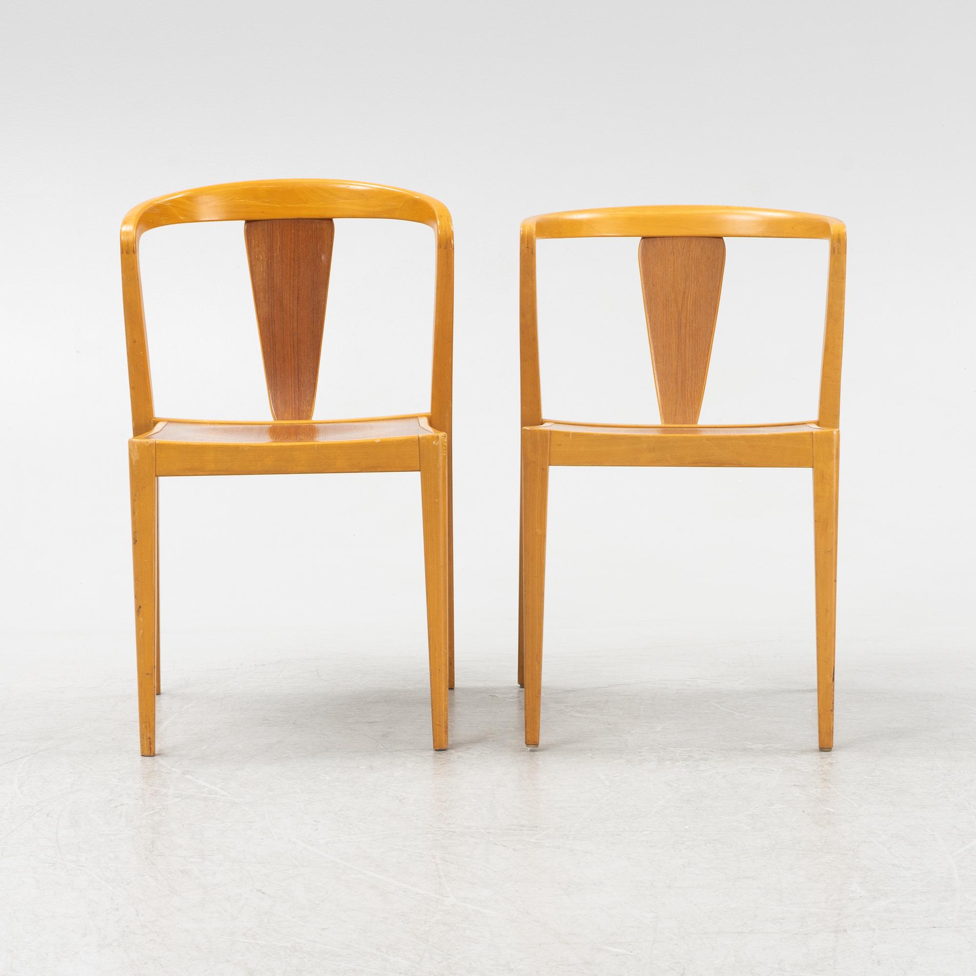 Axel Larsson, stolar, ett par,  modell "8-108", Svenska Möbelfabrikarna Bodafors, 1950-tal.