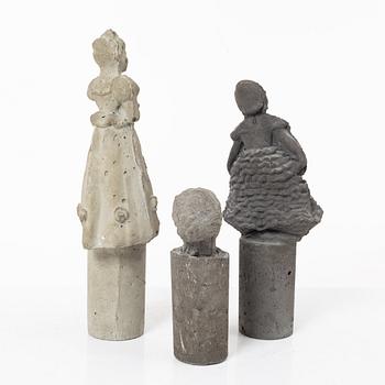 Kathy Dalwood, skulpturer, 3 st, "American Girl", "Tennessee Girl" och "Concrete Roman Girl".