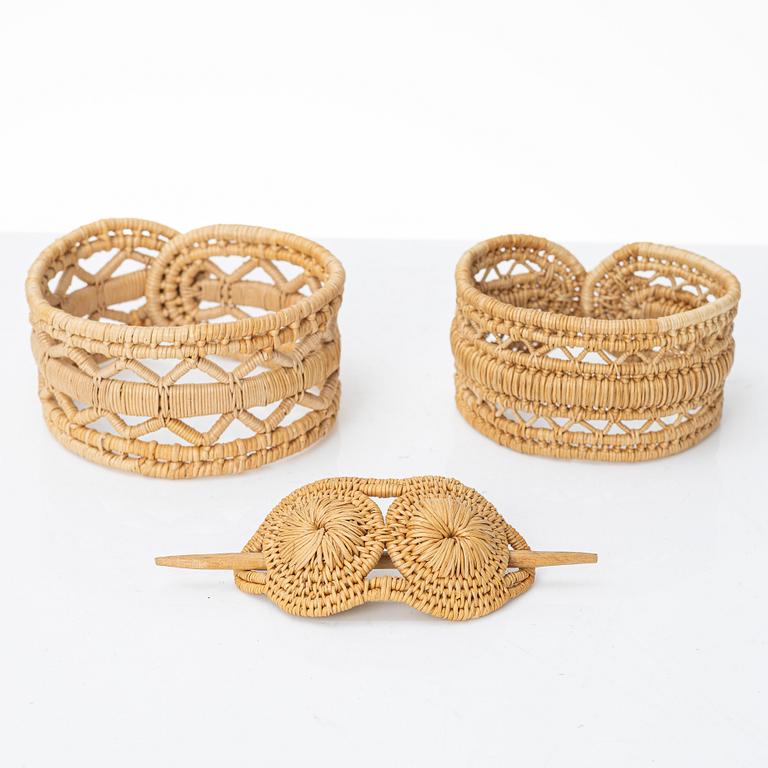 Jewellery, 9 pieces of Sámi handicraft, including work by Per Henrik Simmas.