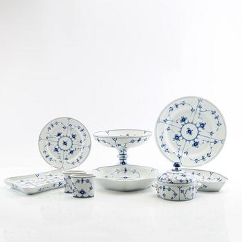 Servis 31 dlr "Musselmalet rifflet" Royal Copenhagen Danmark 1900-talets senare del porslin.