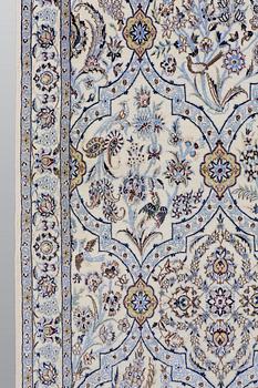 A runner, Figural Nain part silk so called 6LAA, ca 303 x 100 cm.