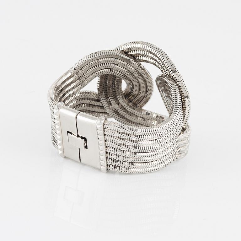 Lara Bohinc, a 'Saturn' bracelet.