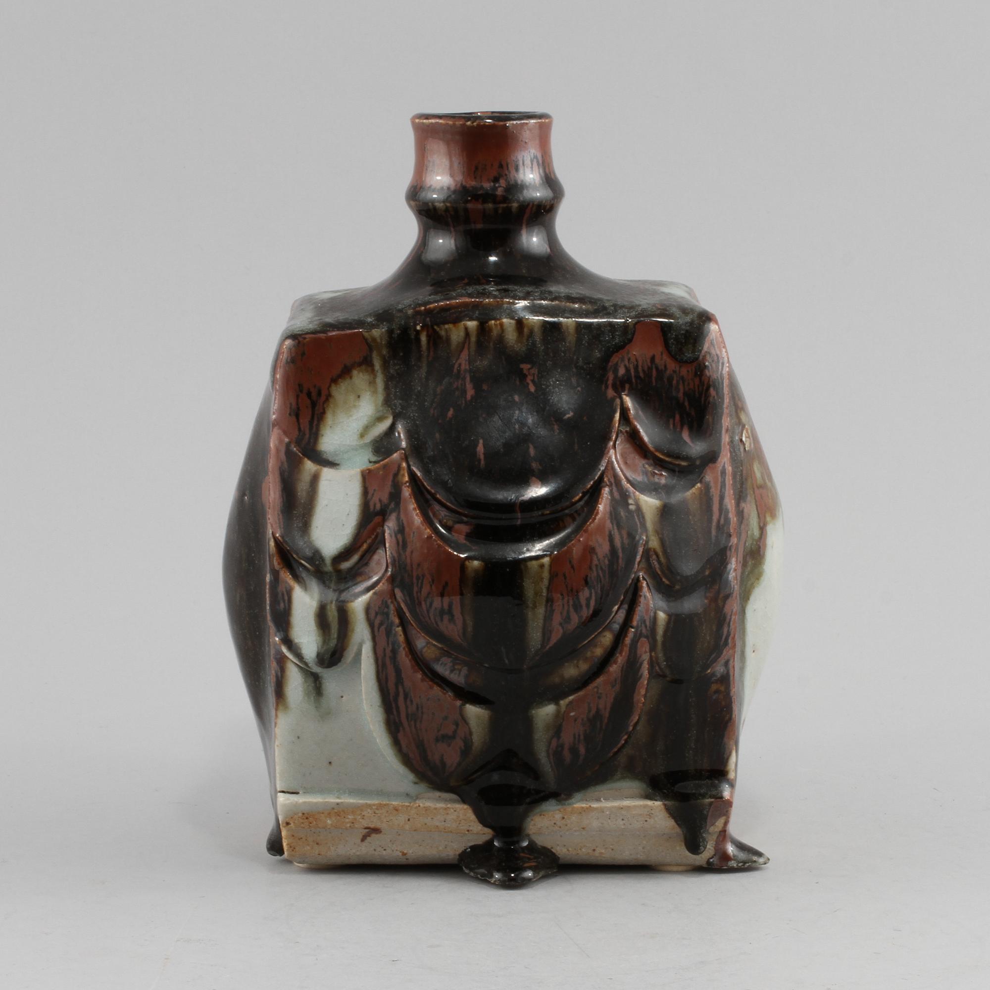 VAS, stengods, Gösta Grähs och Kerstin Hörnlund, 1900-talets andra hälft.