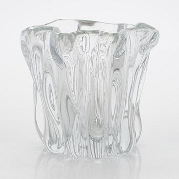 A 'Kalvolan kanto' glass vase, signed Tapio Wirkkala Iittala.