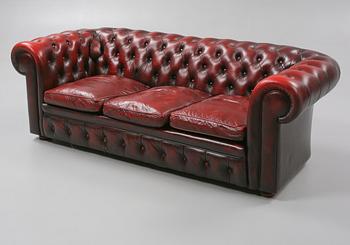 SOFFA, Chesterfieldmodell, England, 1900-talets andra hälft.