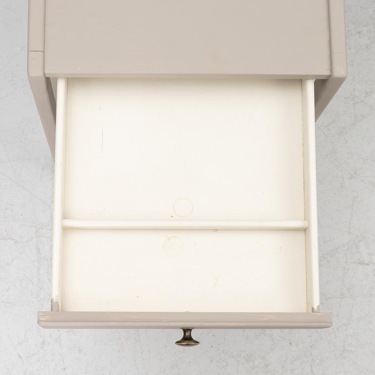 Bertil Fridhagen, sängbord, ett par, Bodafors, 1960-tal.