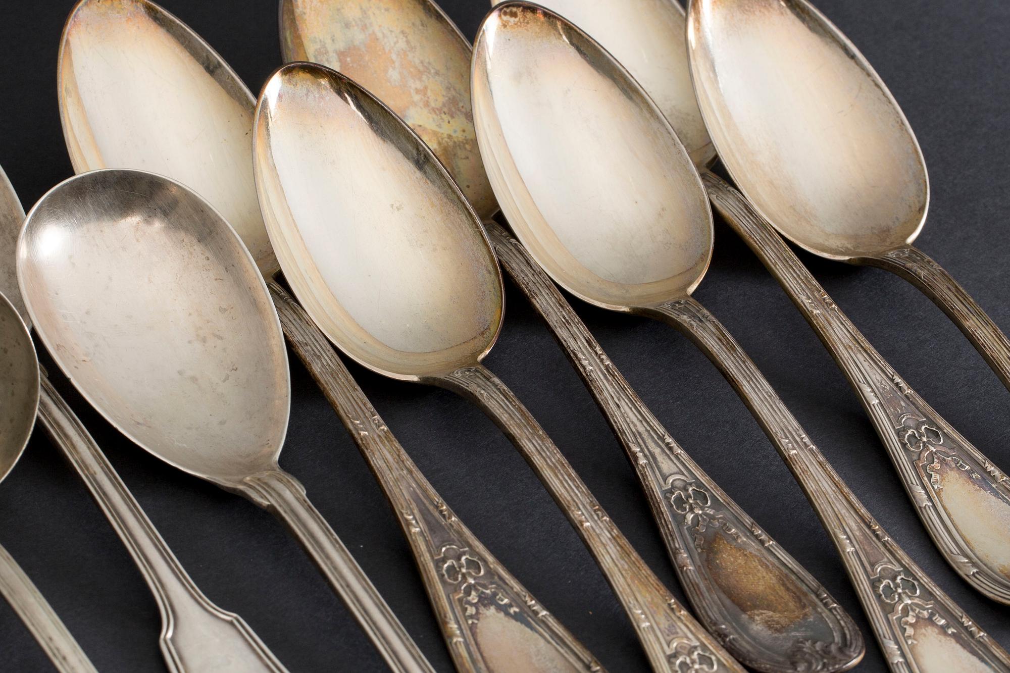SKEDAR, 6+2+1 delar, silver. Tyskland. Ca 600 g.