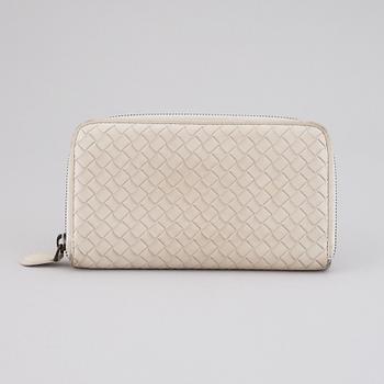 BOTTEGA VENETA, a intrecciato leather wallet.
