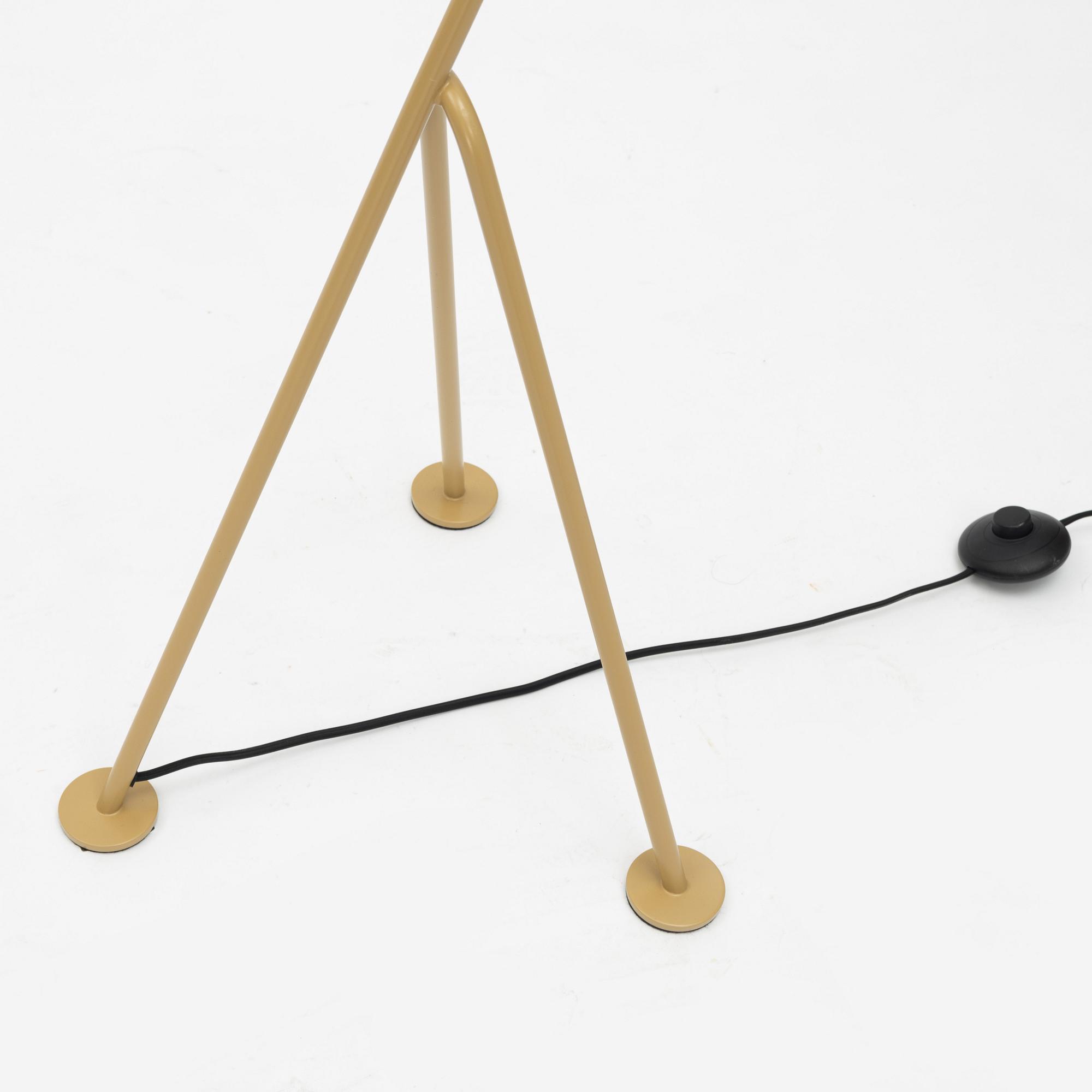 Greta Magnusson Grossman, golvlampa, "Grashopper", GUBI, Danmark.