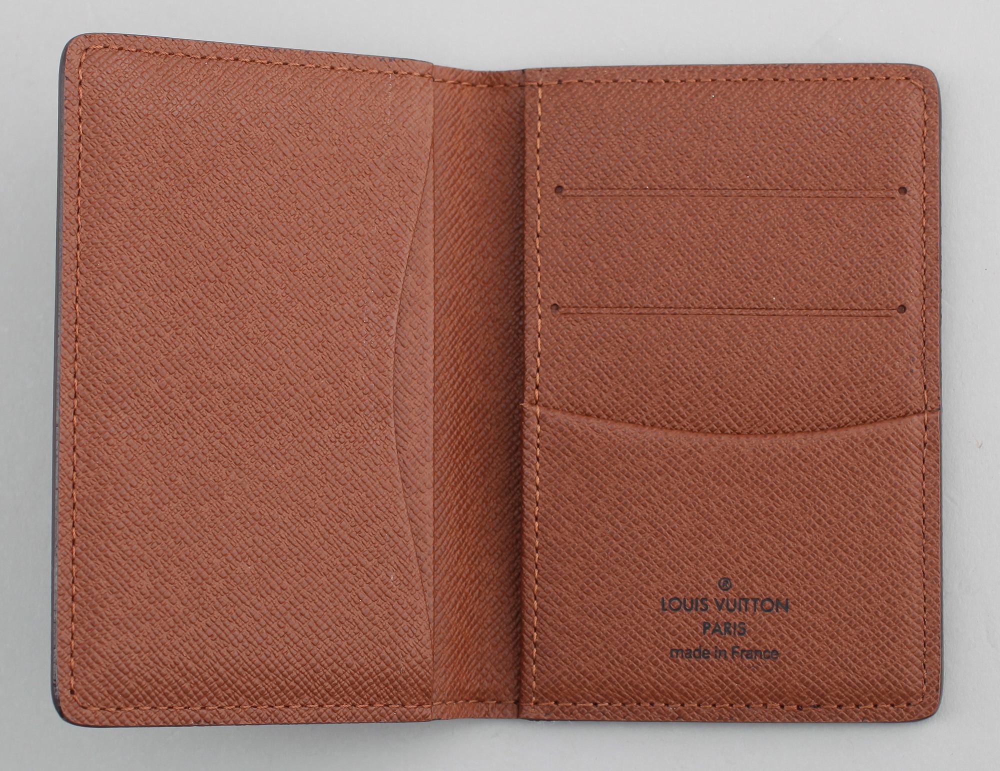 PLÅNBOK, Louis Vuitton.
